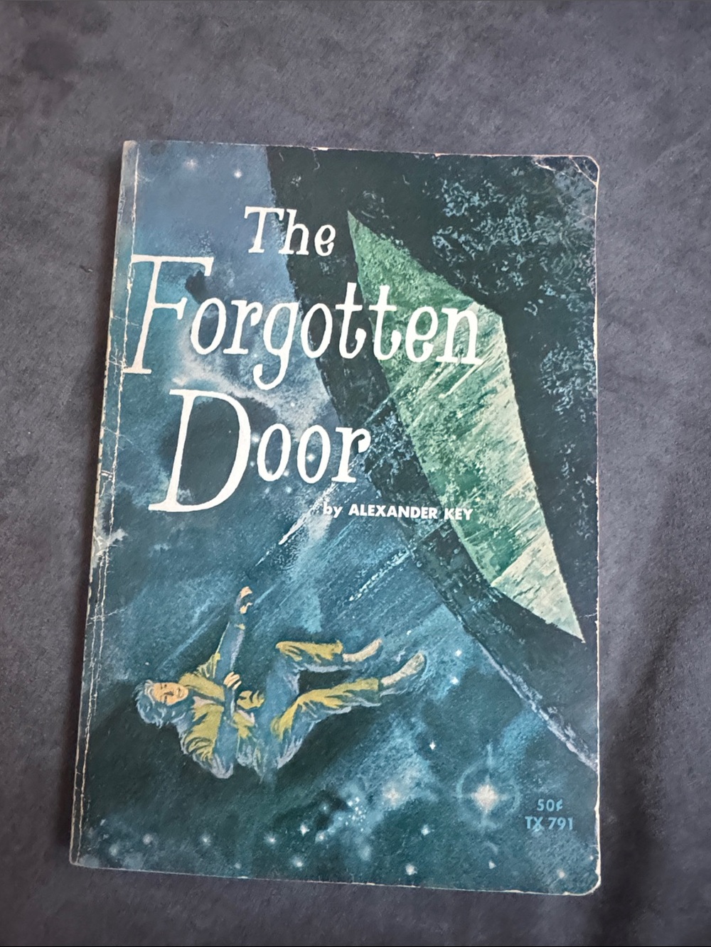 The Forgotten Door by Alexander Key - Blue/Green Vintage Paperback